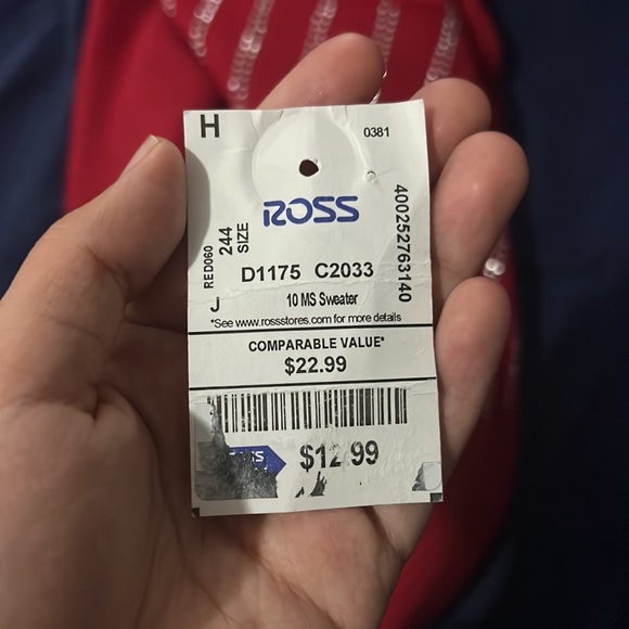 Red Scarlet embell sweater - Picture 4 of 4